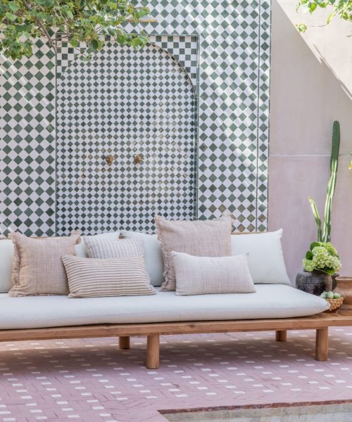 BaliInteroirs-BaliBungalow_Pinkaboo_-39_5e1b79ad-c336-490d-9ac2-81f1e3963027﹖v=1708186860&width=2870